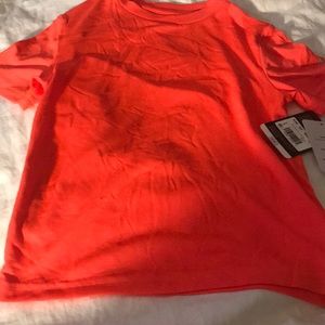 New little boys tee shirt. Xs 4-5